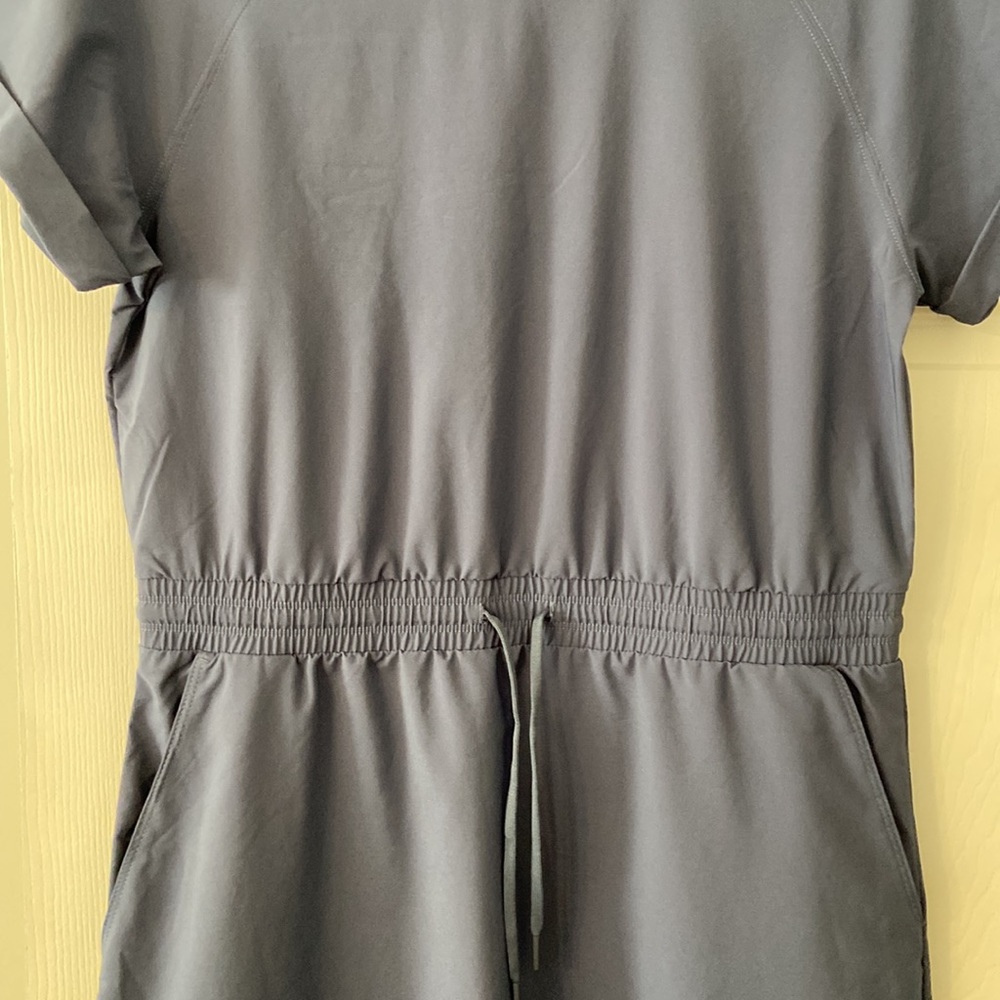 The North Face Dress Lilac Color BNWOT size L long 38” bust 36” - Picture 4 of 12